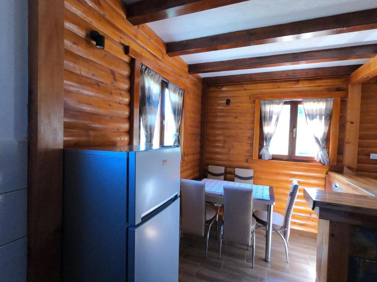 Guest House Tara ชาเบลียค ภายนอก รูปภาพ