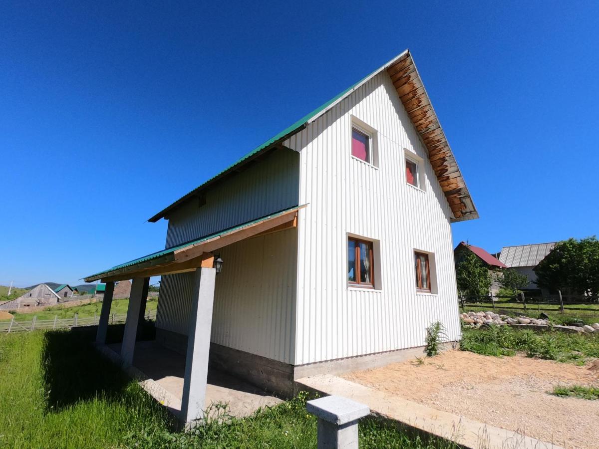 Guest House Tara ชาเบลียค ภายนอก รูปภาพ